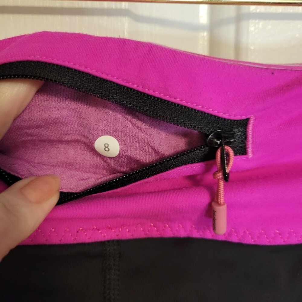Lululemon Black Crop Leggings with Pink Waistband Size 8 - Picture 3 of 4